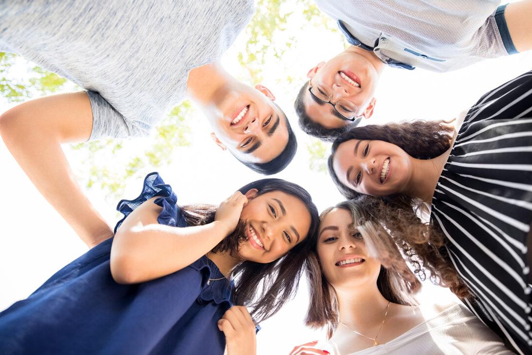 印第安纳州家长协会:多元化资助，帮助失学青少年